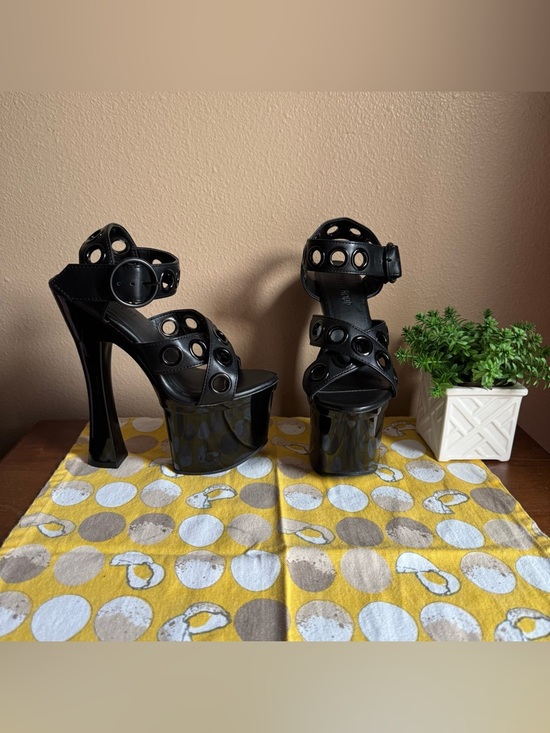 Dolls Kill Shoes - Dolls Kill Current Mood black grommet platform heels size 6